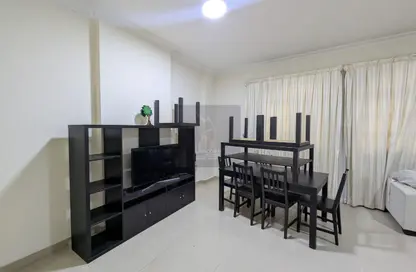 Apartment - 2 Bedrooms - 2 Bathrooms for rent in Ibn Al Haitam Street - Fereej Abdul Aziz - Doha