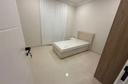 Apartment - 2 Bedrooms - 2 Bathrooms for rent in Al Mansoura - Al Mansoura - Doha