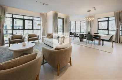 Townhouse - 4 Bedrooms - 5 Bathrooms for sale in Hilton Doha The Pearl Residences - Abraj Quartiers - The Pearl Island - Doha