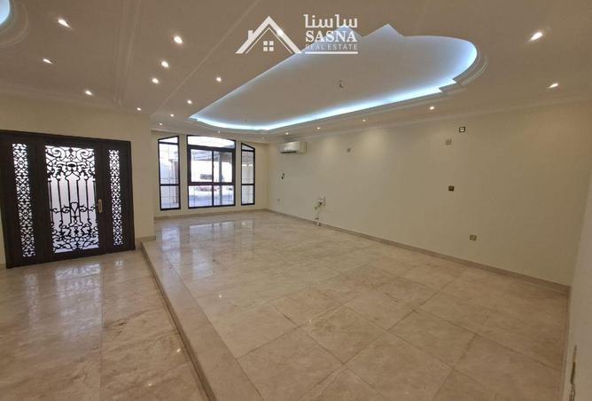 60889963 - Property Image 3
