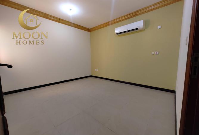 54690832 - Property Image 2