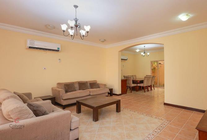 54441511 - Property Image 2