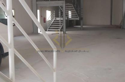 Show Room - Studio - 6 for rent in Logistics Village Qatar - Al Wakra
