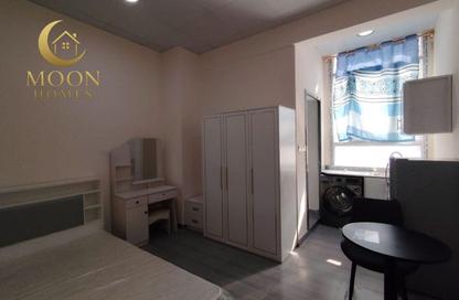 Apartment - Studio - 1 Bathroom for rent in Umm Ghuwailina 4 - Umm Ghuwailina - Doha