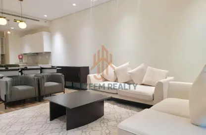 شقة - 2 غرف نوم - 3 حمامات للايجار في حدائق فلورستا - حدائق فلورستا - جزيرة اللؤلؤة - الدوحة