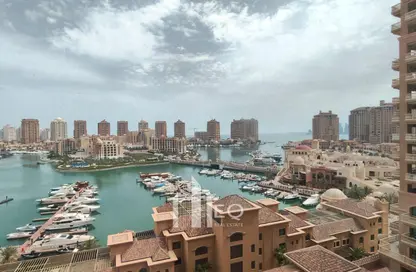 شقة - 3 غرف نوم - 5 حمامات للبيع في طريق بورتو الغربي - بورتو أرابيا - جزيرة اللؤلؤة - الدوحة