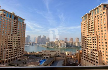 Apartment - 1 Bedroom - 2 Bathrooms for sale in Porto Arabia - The Pearl Island - Doha