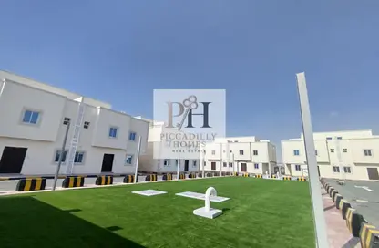Villa - 3 Bedrooms - 6 Bathrooms for rent in Al Kheesa - Al Kheesa - Umm Salal Mohammed