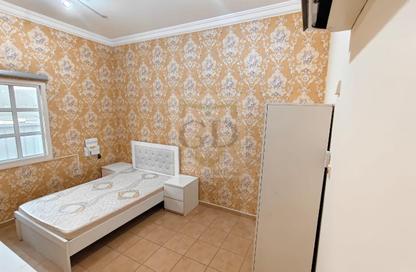 Apartment - Studio - 1 for rent in Al Maamoura - Doha
