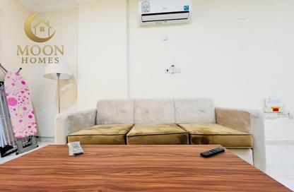 Apartment - 1 Bedroom - 1 Bathroom for rent in Umm Ghwailina Comm - Umm Ghuwalina - Umm Ghuwailina - Doha Apartment - 1 Bedroom - 1 Bathroom for rent in Umm Ghwailina Comm - Umm Ghuwalina - Umm Ghuwailina - Doha