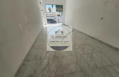 Shop - Studio - 1 Bathroom for rent in Fereej Kulaib - Doha Shop - Studio - 1 Bathroom for rent in Fereej Kulaib - Doha
