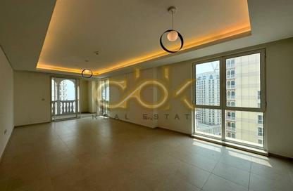 Apartment - 2 - 3 for rent in Viva West - Viva Bahriyah - The Pearl Island - Doha Apartment - 2 - 3 for rent in Viva West - Viva Bahriyah - The Pearl Island - Doha