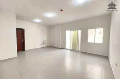 Apartment - 2 Bedrooms - 2 Bathrooms for rent in Muntazah 10 - Al Muntazah - Doha