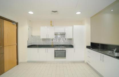 Apartment - 1 Bedroom - 2 Bathrooms for rent in Fox Hills South - Fox Hills - Lusail