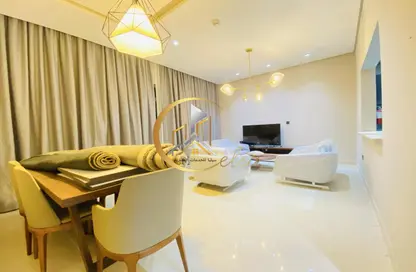 Apartment - 2 Bedrooms - 4 Bathrooms for rent in Anas Street - Fereej Bin Mahmoud North - Fereej Bin Mahmoud - Doha