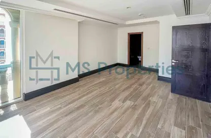Apartment - 2 Bedrooms - 3 Bathrooms for rent in Viva East - Viva Bahriyah - The Pearl Island - Doha