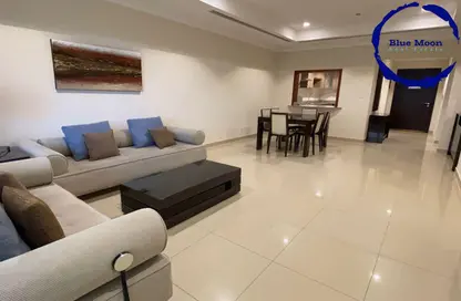 Apartment - 1 Bedroom - 2 Bathrooms for rent in West Porto Drive - Porto Arabia - The Pearl Island - Doha