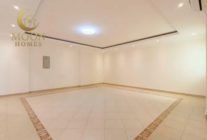64421630 - Property Image 2