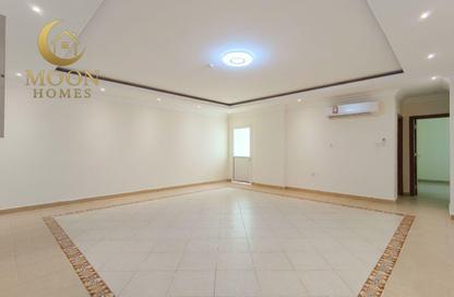 Apartment - 2 - 2 for rent in Al Sadd Road - Al Sadd - Doha Apartment - 2 - 2 for rent in Al Sadd Road - Al Sadd - Doha