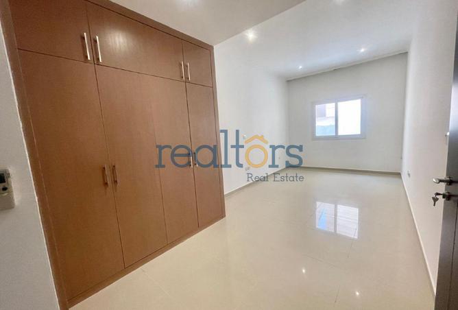 54927167 - Property Image 3