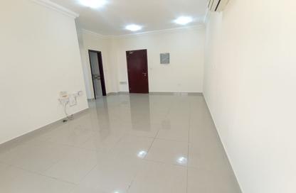 Apartment - 2 - 3 for rent in Al Mansoura - Al Mansoura - Doha Apartment - 2 - 3 for rent in Al Mansoura - Al Mansoura - Doha