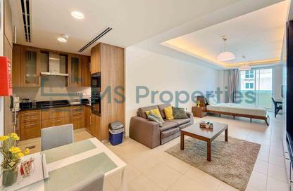 Apartment - Studio - 1 Bathroom for rent in Viva West - Viva Bahriyah - The Pearl Island - Doha