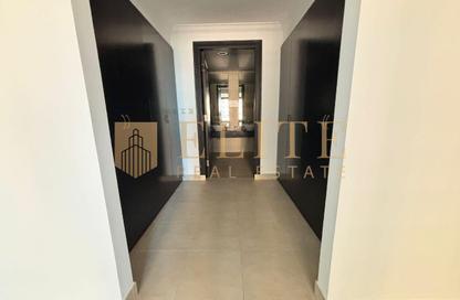 Apartment - 2 Bedrooms - 2 Bathrooms for rent in East Porto Drive - Porto Arabia - The Pearl Island - Doha
