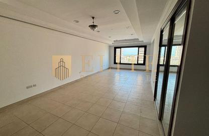 Apartment - 2 Bedrooms - 2 Bathrooms for rent in East Porto Drive - Porto Arabia - The Pearl Island - Doha