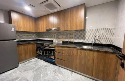 Apartment - 2 Bedrooms - 3 Bathrooms for rent in Al Khair Tower - Corniche Road - Corniche Road - Doha