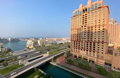 Apartment - 2 Bedrooms - 3 Bathrooms for rent in East Porto Drive - Porto Arabia - The Pearl Island - Doha