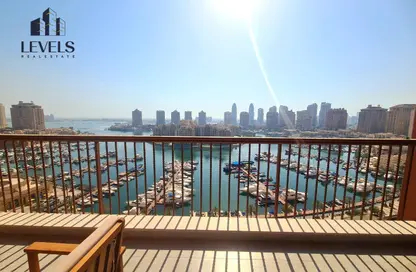Apartment - 2 Bedrooms - 2 Bathrooms for rent in West Porto Drive - Porto Arabia - The Pearl Island - Doha