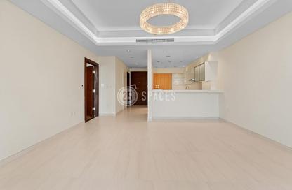 Apartment - 1 - 2 for sale in Crystal Residence - Gewan Island - The Pearl Island - Doha