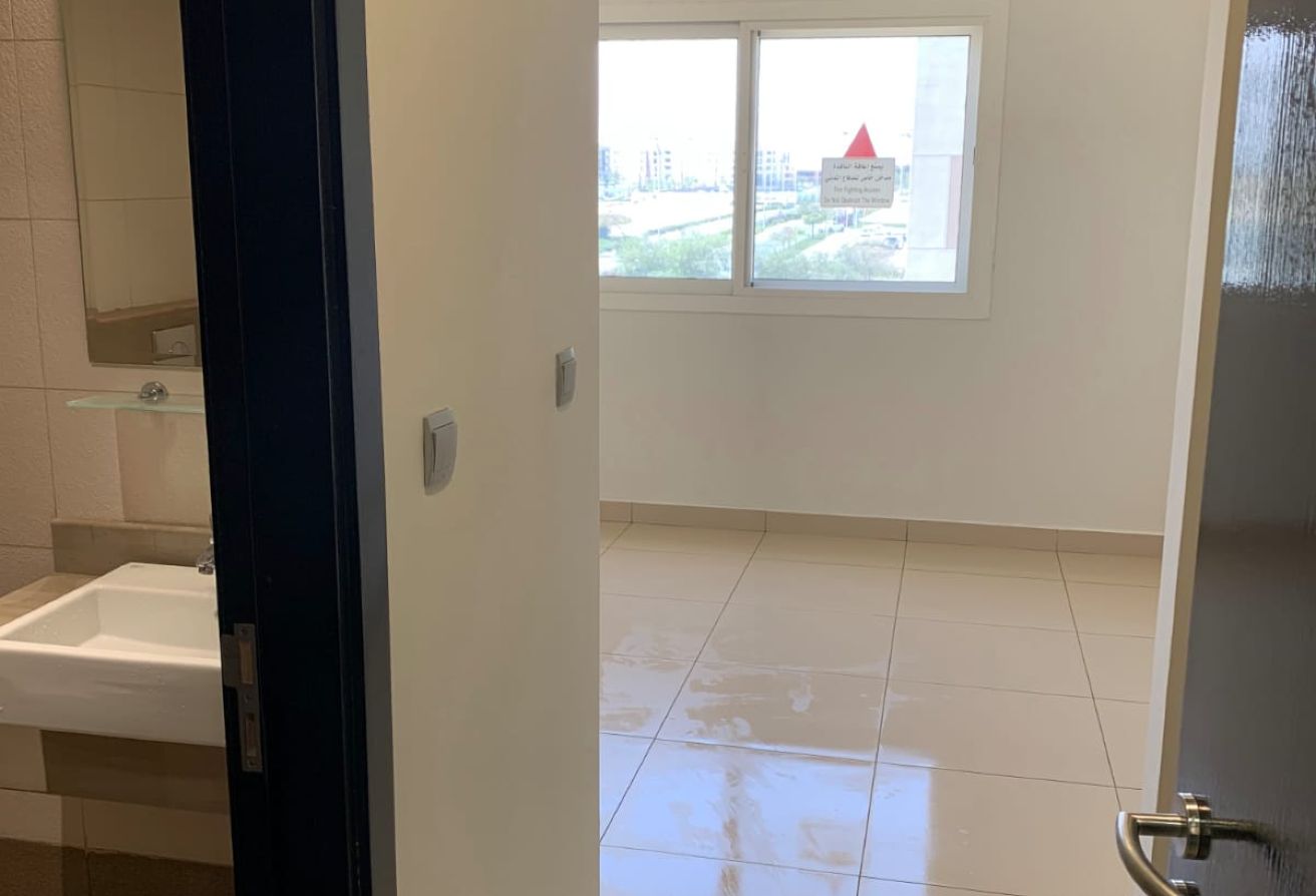 2 BHK UNFURNISHED FOR RENT | FOX HILLS | LUSAIL thumbnail 12
