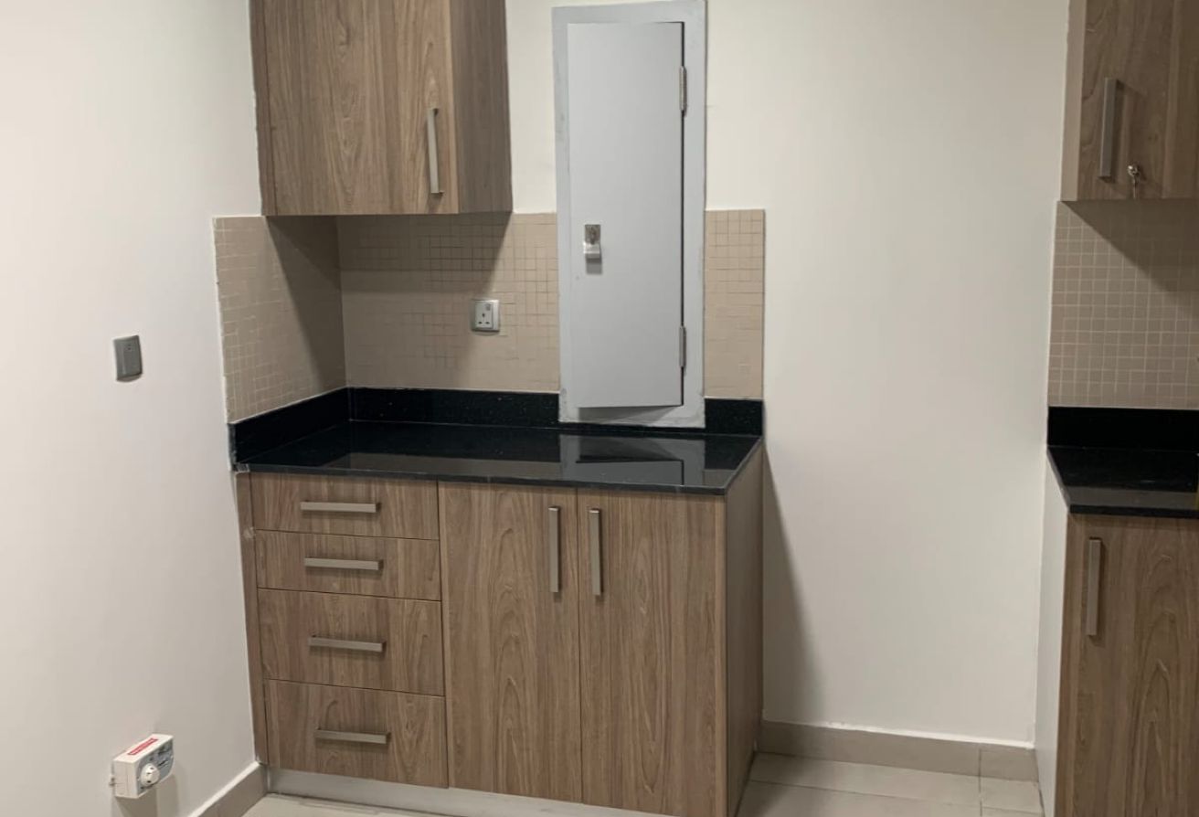 2 BHK UNFURNISHED FOR RENT | FOX HILLS | LUSAIL thumbnail 8