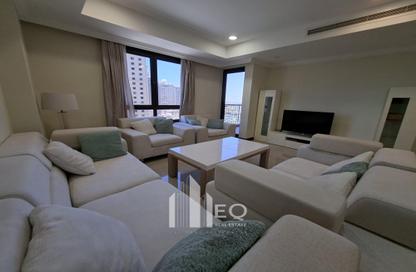 Apartment - 2 Bedrooms - 3 Bathrooms for rent in East Porto Drive - Porto Arabia - The Pearl Island - Doha Apartment - 2 Bedrooms - 3 Bathrooms for rent in East Porto Drive - Porto Arabia - The Pearl Island - Doha