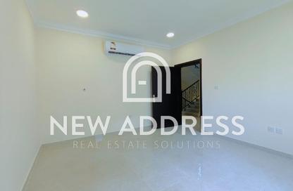 Apartment - 6 Bedrooms - 1 Bathroom for rent in Al Kheesa - Al Kheesa - Umm Salal Mohammed