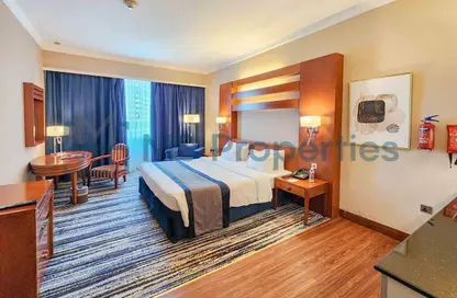 Apartment - 1 Bathroom for rent in West Bay - West Bay - Doha