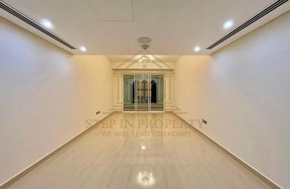 Apartment - 1 - 2 for rent in Viva East - Viva Bahriyah - The Pearl Island - Doha Apartment - 1 - 2 for rent in Viva East - Viva Bahriyah - The Pearl Island - Doha