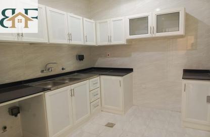Apartment - 2 Bedrooms - 2 Bathrooms for rent in Al Mansoura - Al Mansoura - Doha