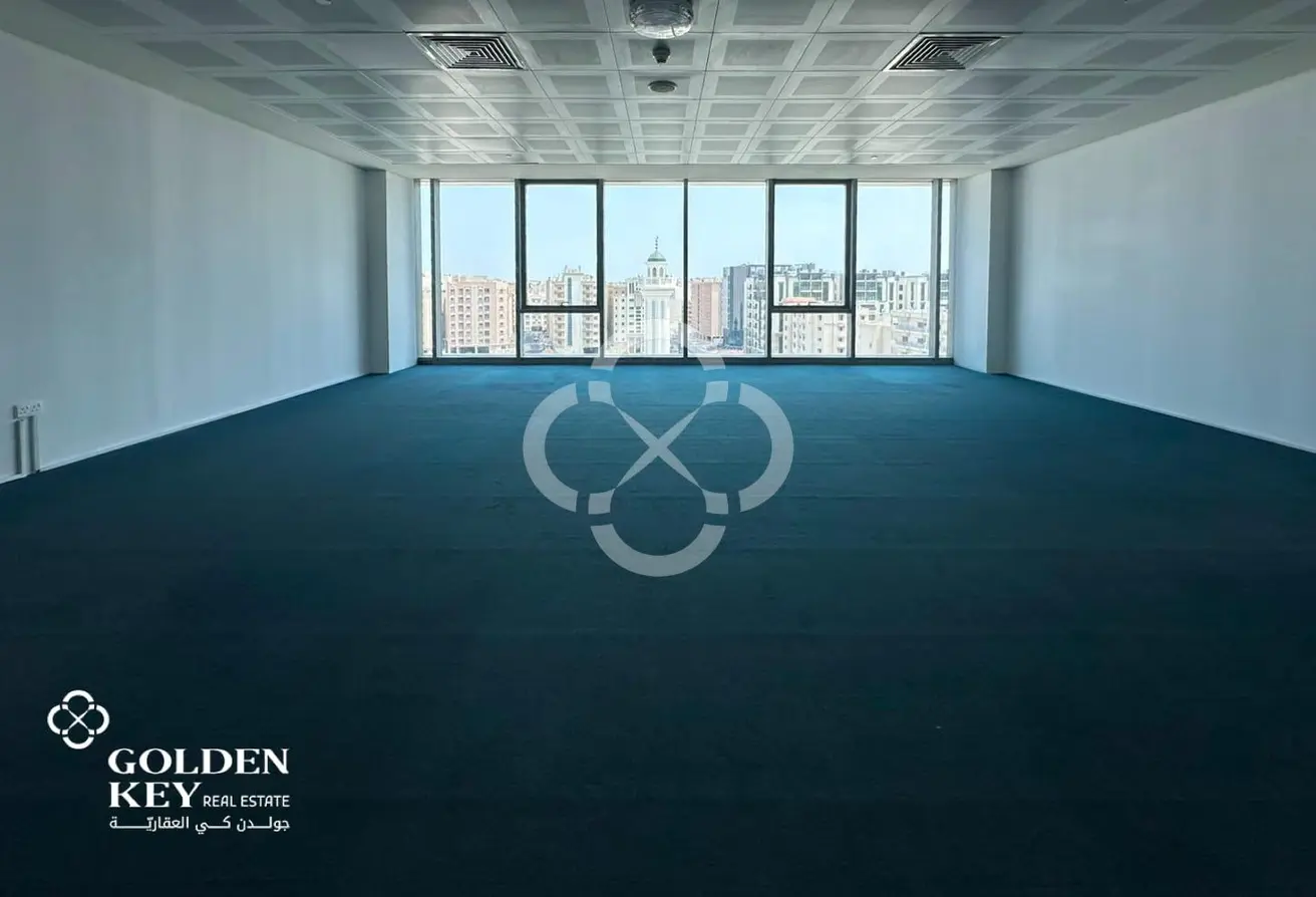 63863614 - Property Main Image