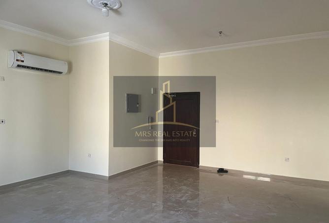 53378206 - Property Main Image