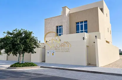 Villa - 7 Bedrooms for sale in Huzoom Villas - Lusail City - Lusail Villa - 7 Bedrooms for sale in Huzoom Villas - Lusail City - Lusail