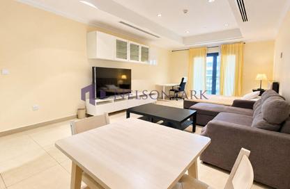 Apartment - Studio - 1 for rent in One Porto Arabia - Porto Arabia - The Pearl Island - Doha
