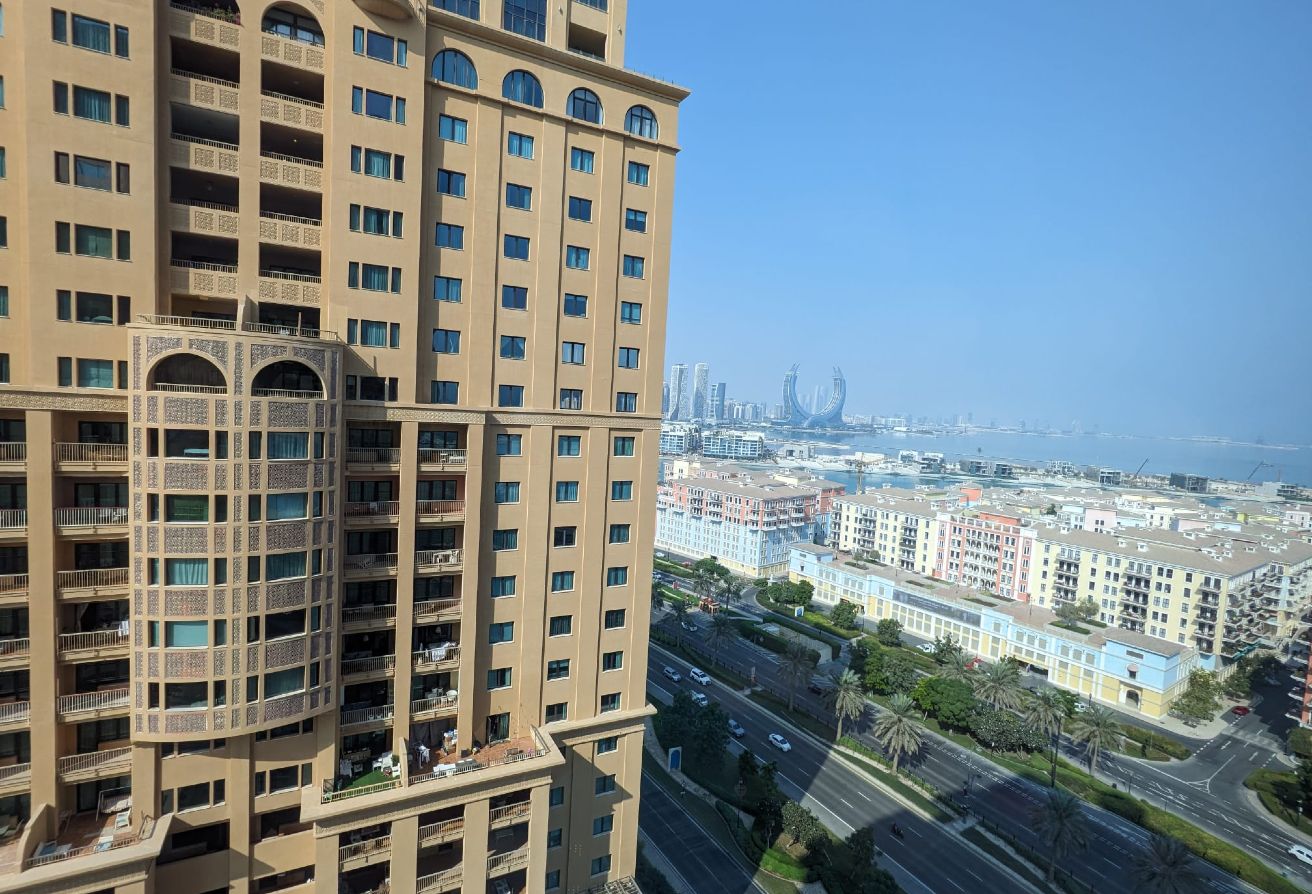 LUXURY 1 BHK+OFFICE FOR SALE thumbnail 7