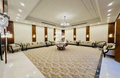 Villa - 7+ Bedrooms - 7+ Bathrooms for sale in Al Markhiya - Doha