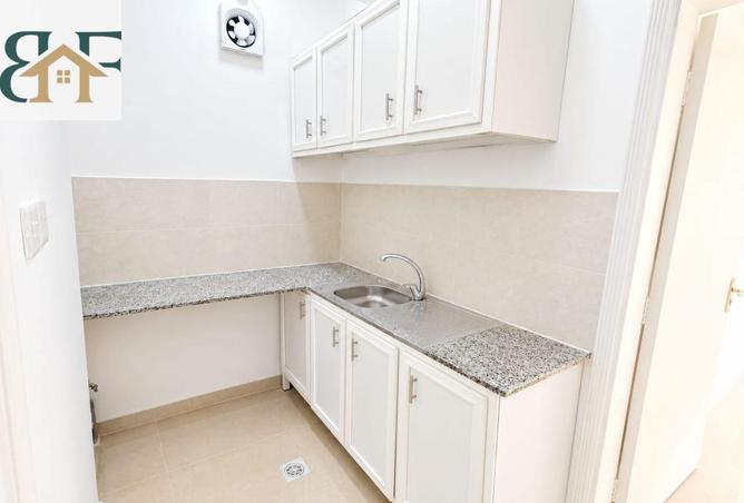 62069123 - Property Image 3