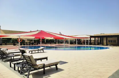 Villa - 5 Bedrooms - 4 Bathrooms for rent in Al Luqta - Al Luqta - Doha