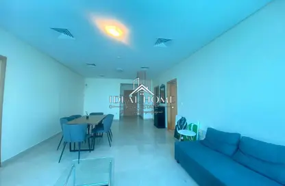 Apartment - 2 Bedrooms - 3 Bathrooms for rent in Zig Zag Towers - West Bay - Doha