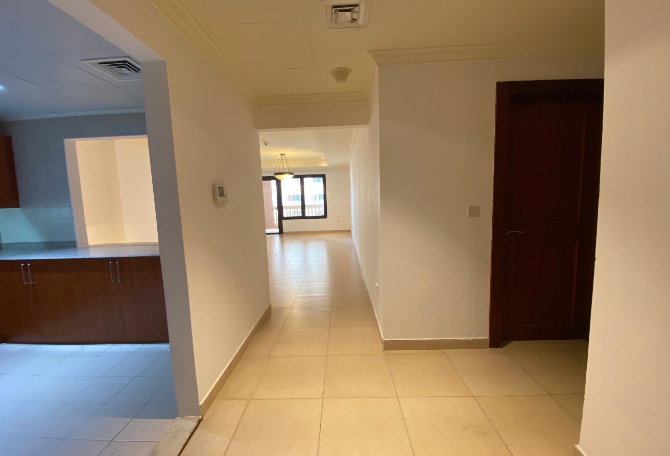Spacious 1BHK | Wide Balcony | 2 Bathrooms thumbnail 5