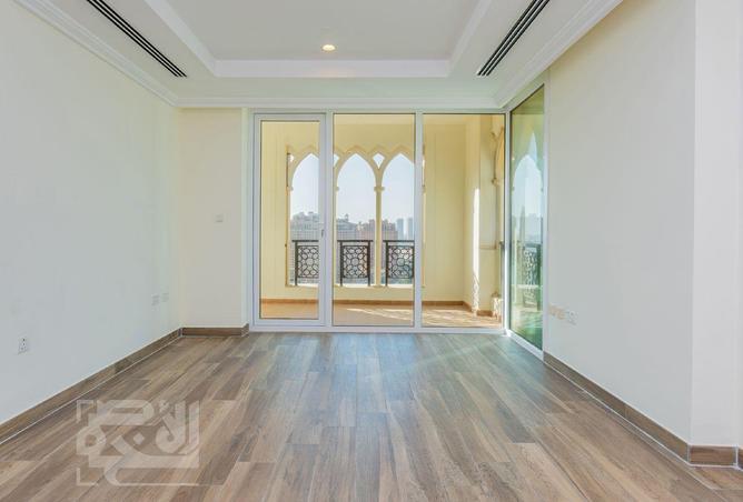 1019513 - Property Image 3